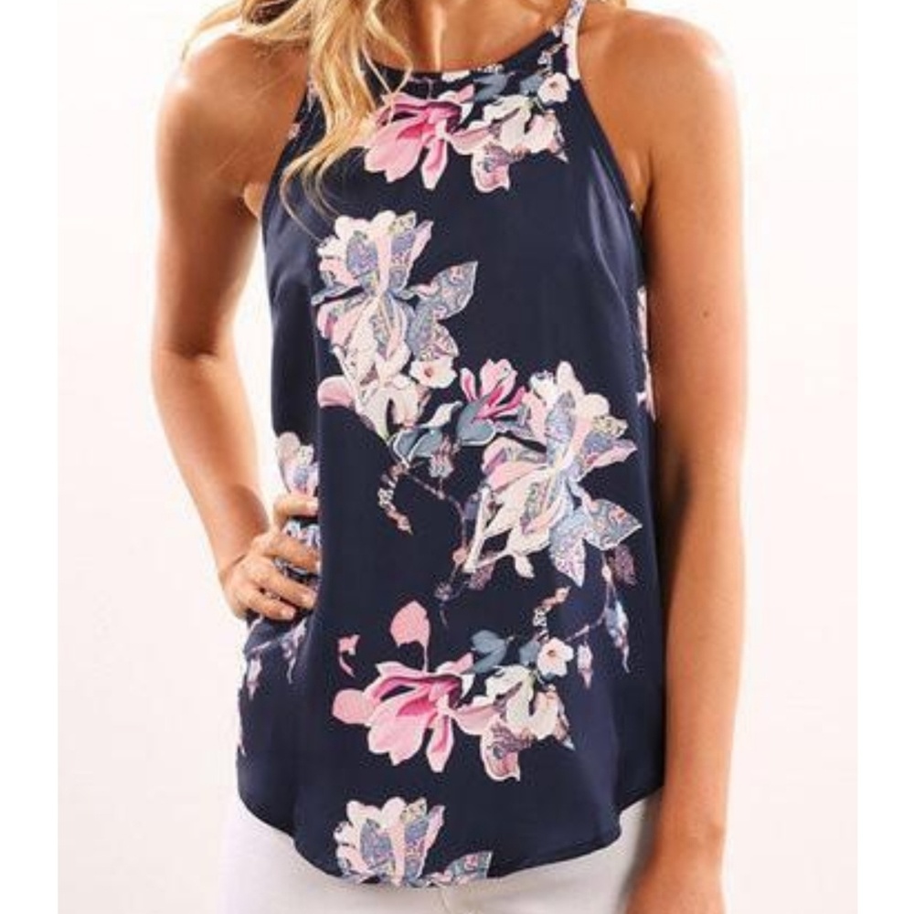 Floral Tank Top size small NWOT